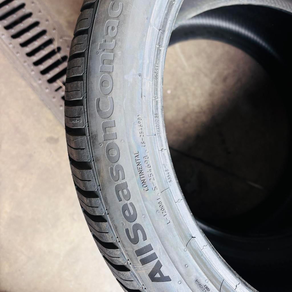 255/40r19 nieuw Continental 4seasons, Ophalen