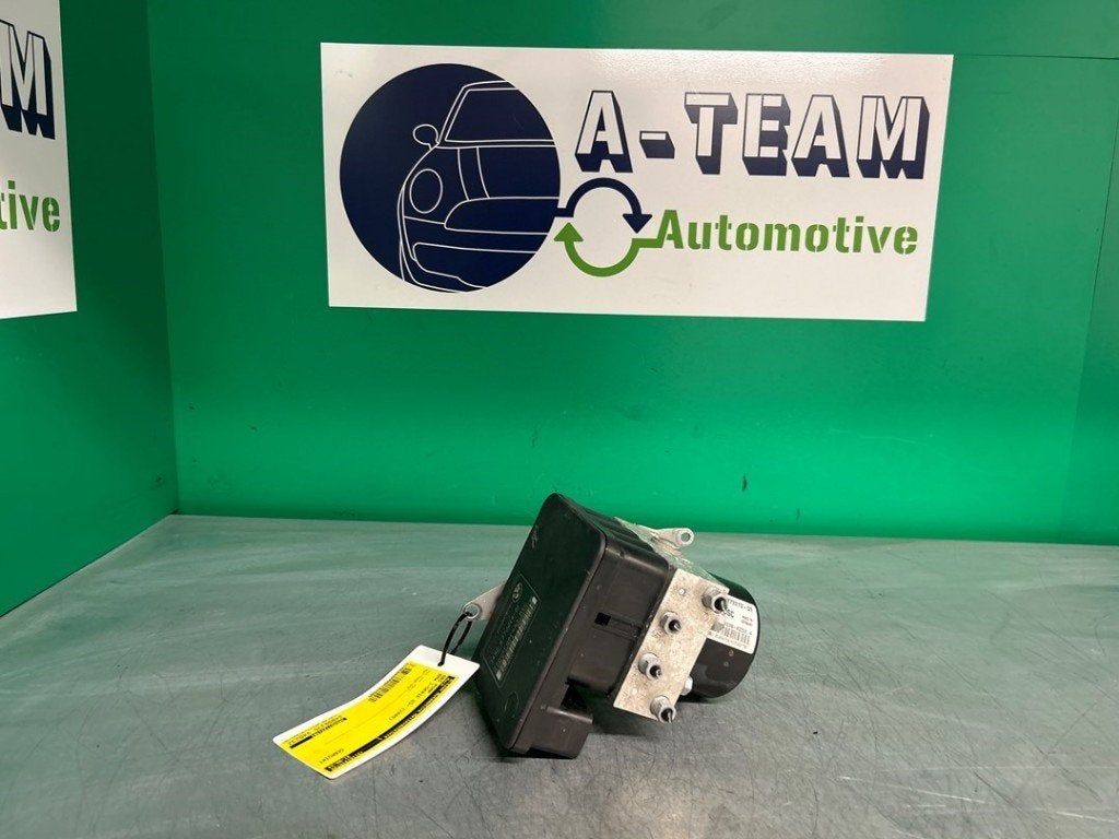 BLOC ABS (FREINS ANTI-BLOCAGE) BMW 1 serie (E87 / 87N), Sodener Straße 9
65824  Schwalbach, DE, Utilisé, BMW, Continental Aftermarket & Services GmbH