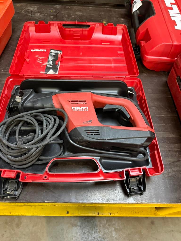 Wsr 900 reciprozaag hilti, Ophalen, Zo goed als nieuw, Reciprozaag