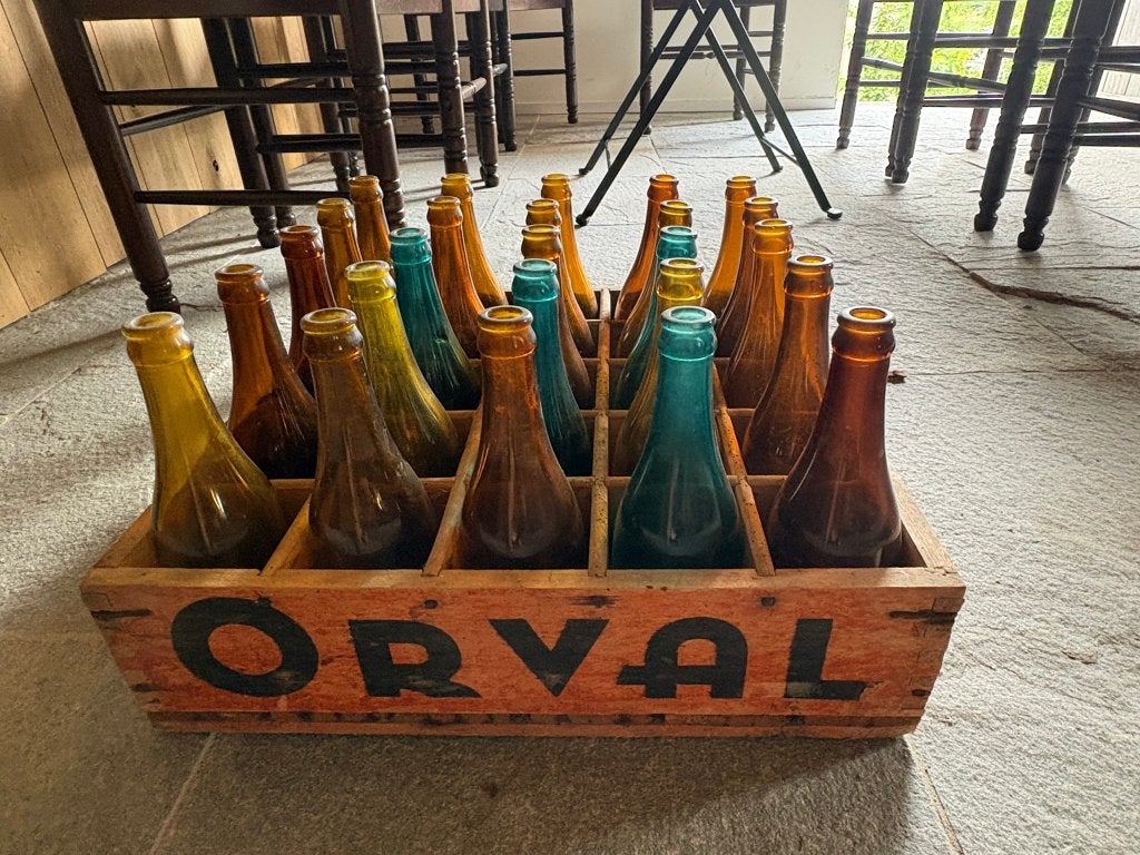 authentieke houten bak bier merk ORVAL glazen flessen 1948, Verzamelen, Ophalen