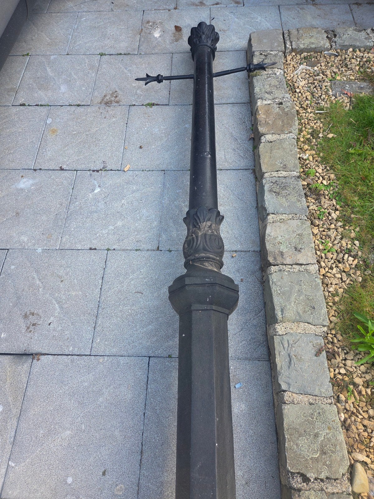 te koop mooie oude gietijzere lamp, Tuin en Terras, Ophalen, Gebruikt, IJzer