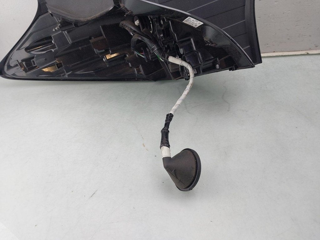 FEU ARRIÈRE DROIT Yaris Cross (PB1 / PJ1) (|815500DE20|), Kundenbetreuung@toyota.de, Toyota, Utilisé, Toyota-Allee 2
50858  Köln, DE