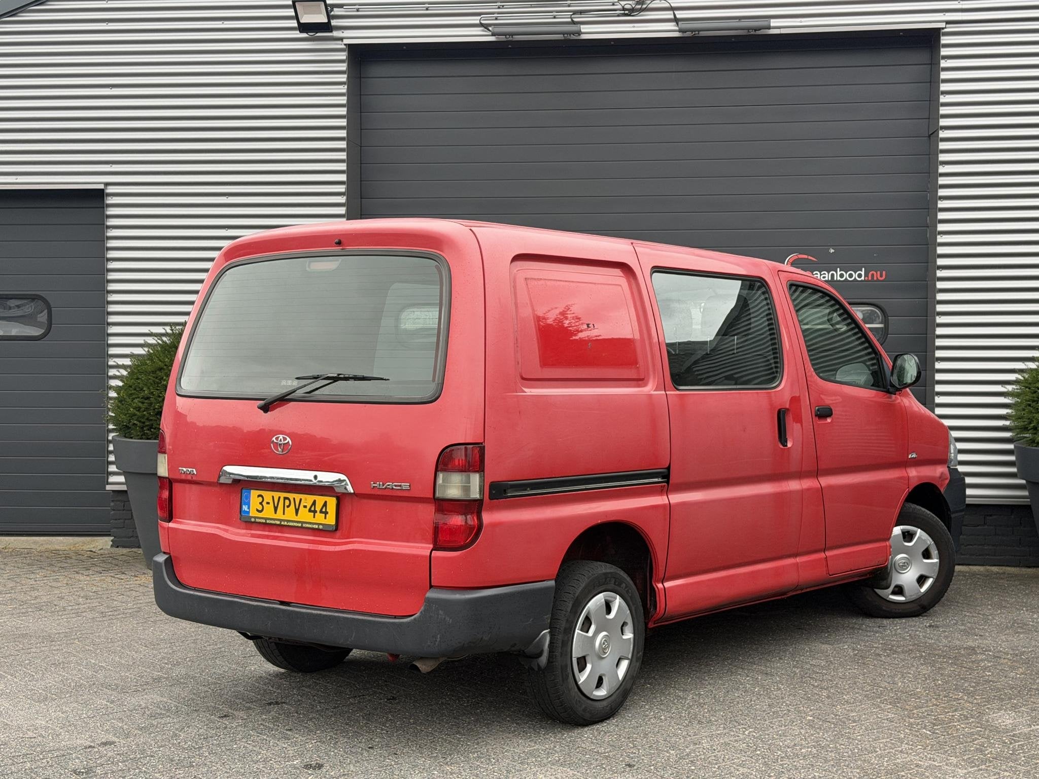 Toyota HiAce 2.5 D-4D KWB, Auto's, Gebruikt, Bedrijf, 5 deurs, Toyota