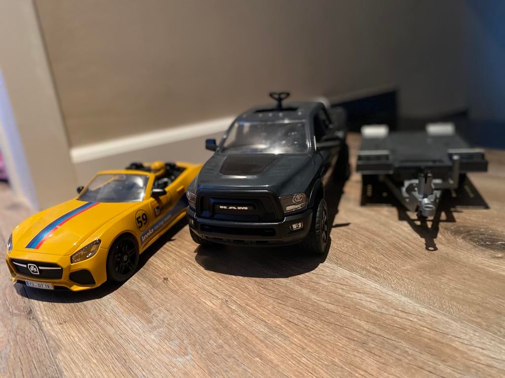 Bruder Race wagen met pick-up en trailer, Ophalen of Verzenden, Zo goed als nieuw