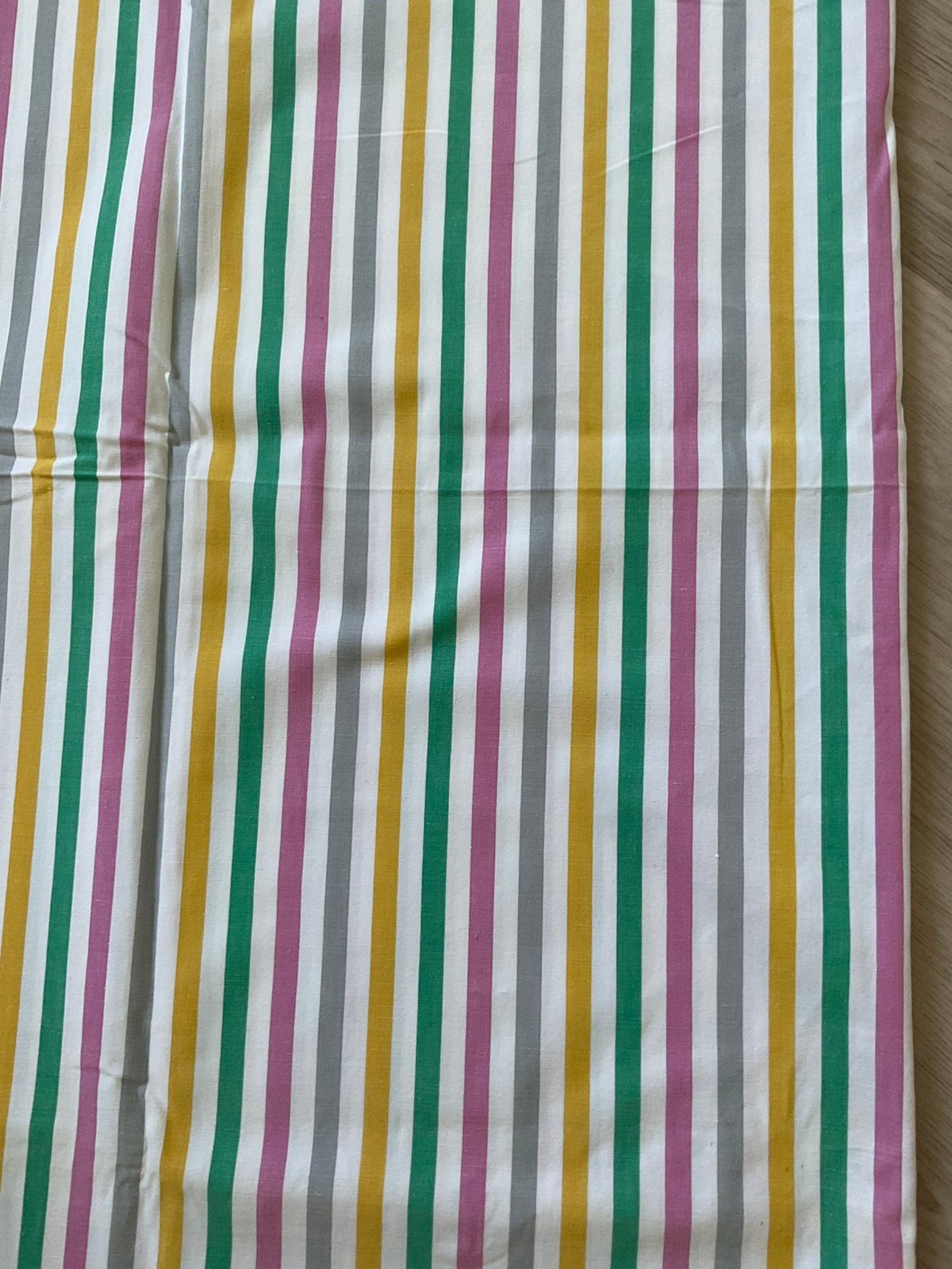 Nappe à rayures, Maison & Meubles, Nappes, Enlèvement ou Envoi, Comme neuf