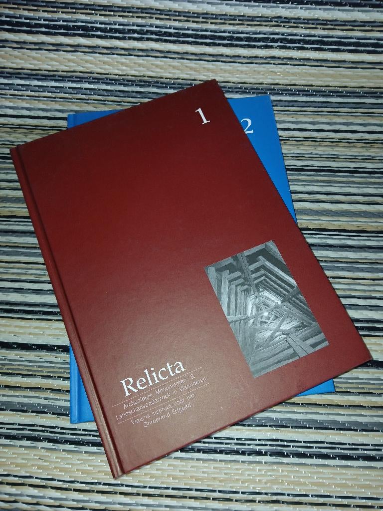 Relicta 1 & 2, Boeken, Overige Boeken, Zo goed als nieuw, Ophalen