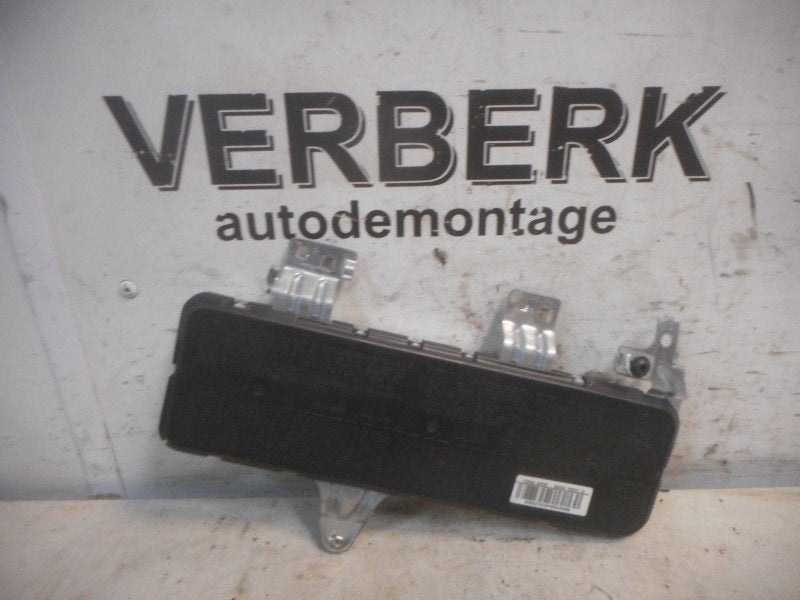 AIRBAG PORTIER RECHTS C Sportcoupé (C203) (a2038602205), Auto-onderdelen, Gebruikt, Postoffice@zf.com, Löwentaler Straße 20
88046  Friedrichshafen, DE