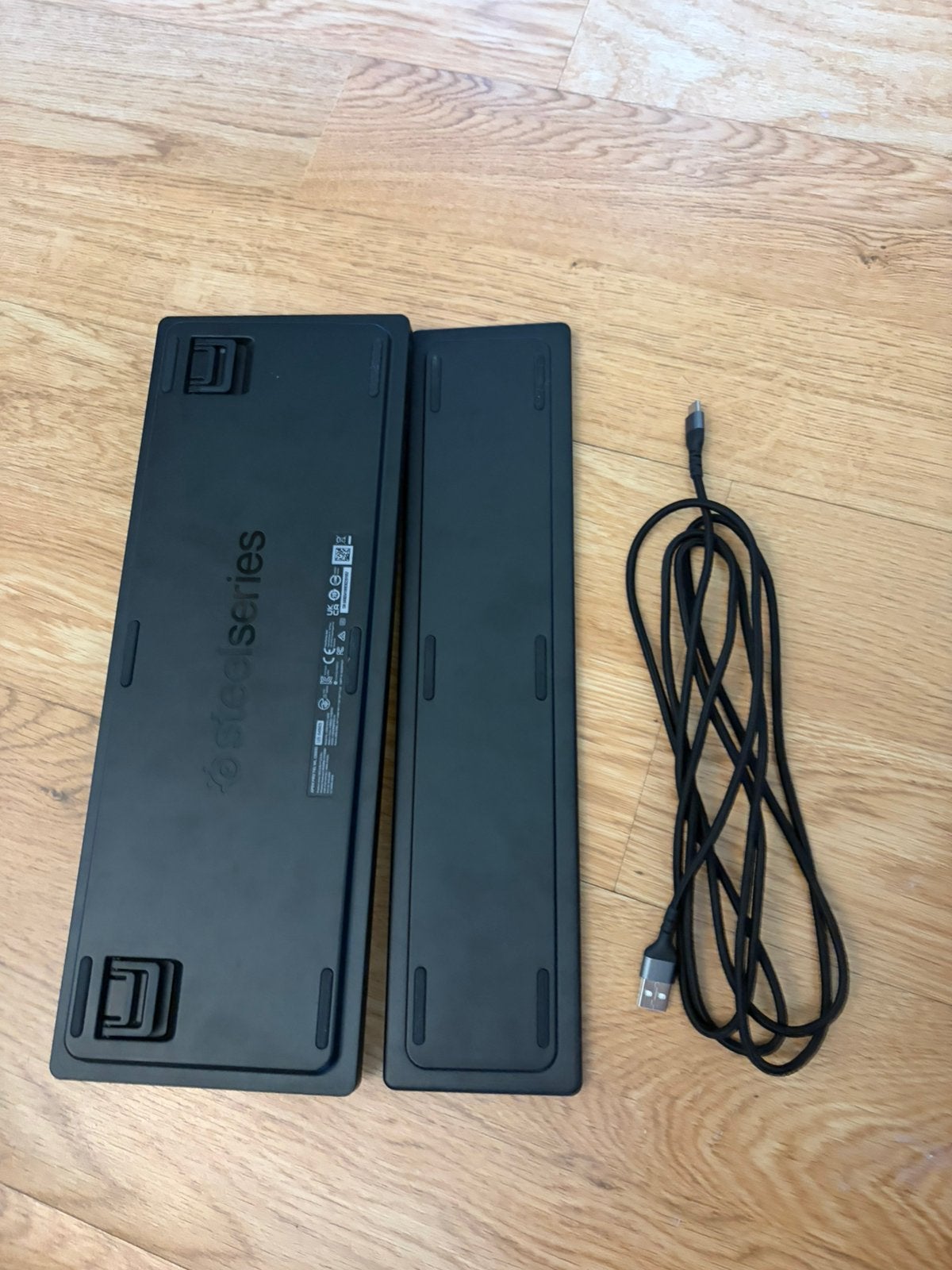 SteelSeries Apex Pro TKL Wireless (2023), Informatique & Logiciels, Claviers, Comme neuf, Qwerty, Filaire, Repose-poignet, Enlèvement