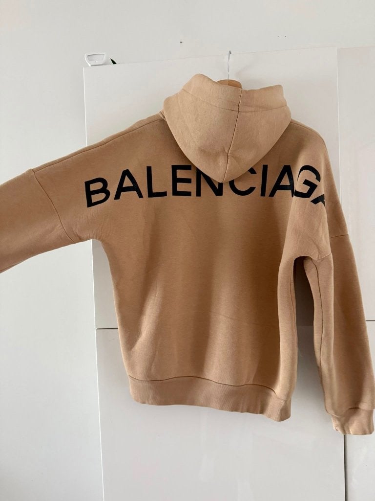 Chandail à capuchon beige Balenciaga — Unisexe, Enlèvement ou Envoi, Comme neuf, Balenciaga, Pull ou Veste