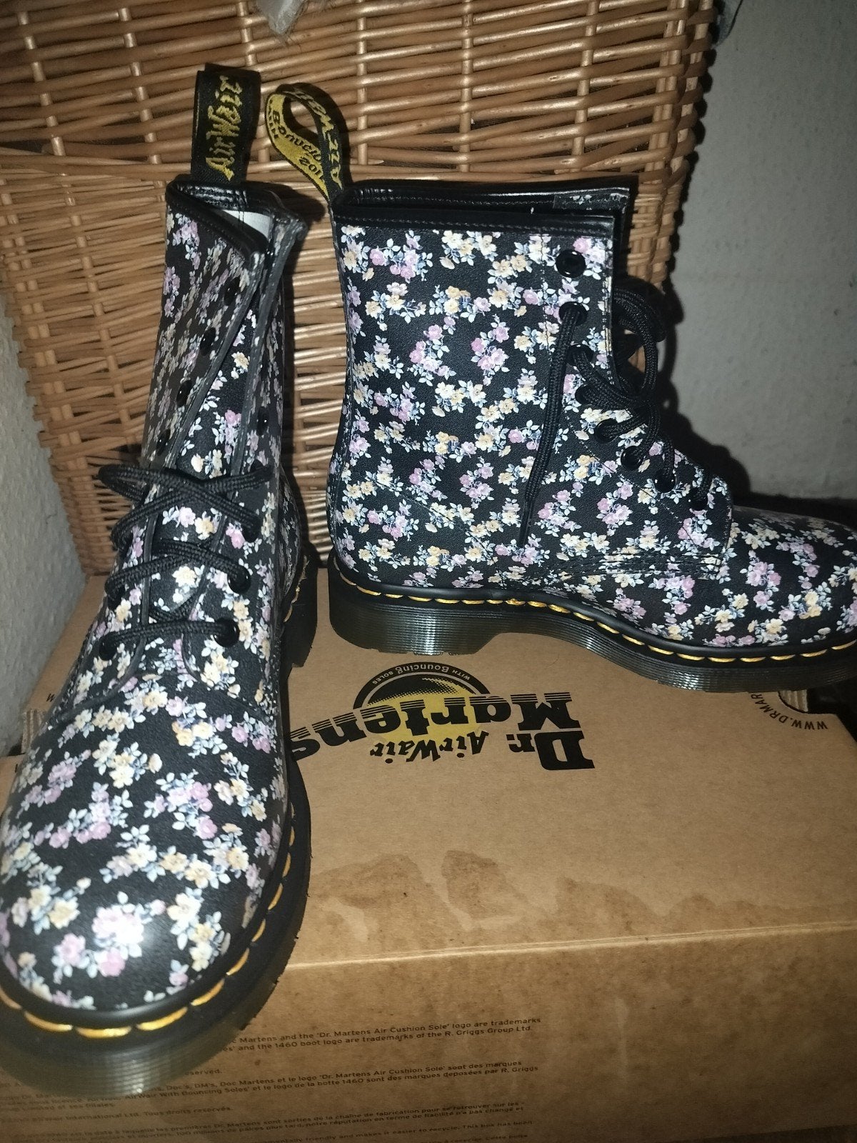 dr martens airway 38, Vêtements | Femmes, Neuf, Enlèvement ou Envoi, Dr. Martens, Boots et Botinnes