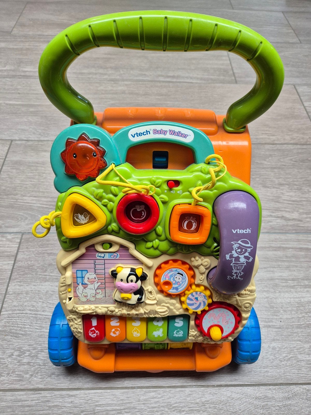 Vtech baby walker loopwagentje, Kinderen en Baby's, Ophalen, Gebruikt, 6 maanden tot 2 jaar