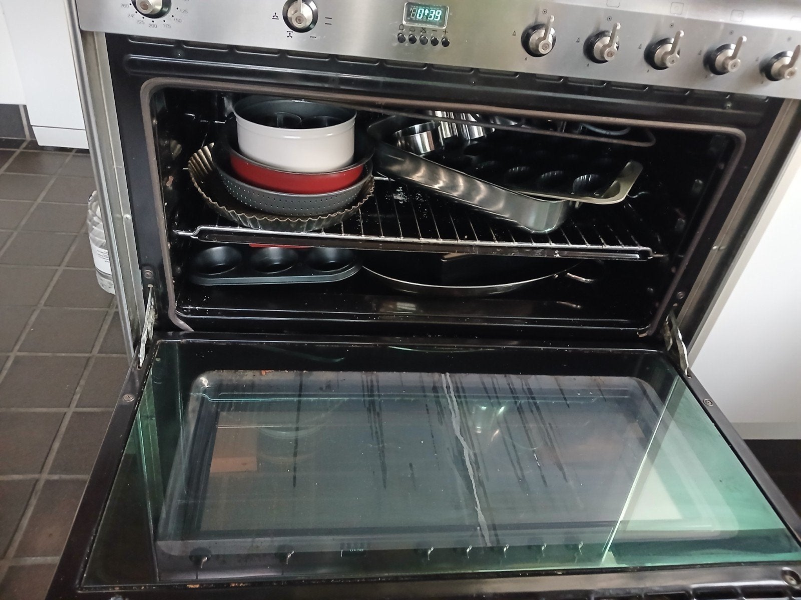 Cuisinière à gaz Smeg avec four électrique, Enlèvement