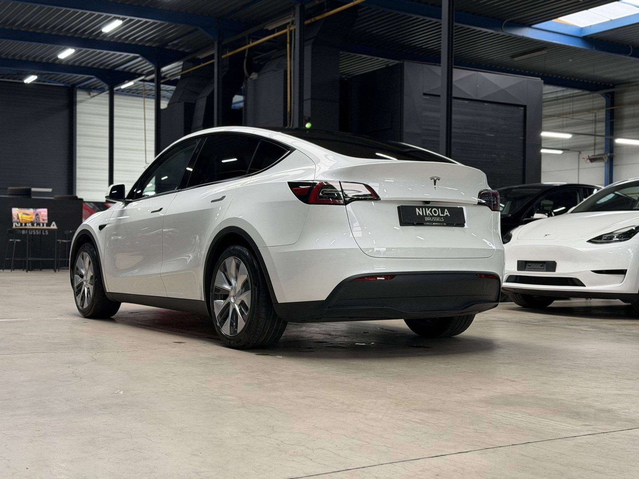 Tesla Model Y MODEL Y RWD - HW4 - 19" GEMINI - PANORAMIC ROO, Auto's, Achterwielaandrijving, Gebruikt, Zwart, 300 pk