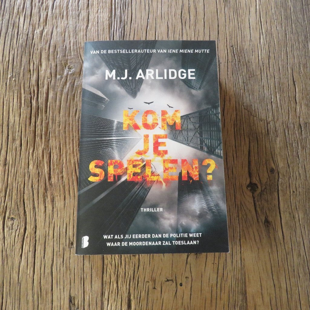 M.J. Arlidge Kom je spelen?, Boeken, Ophalen of Verzenden