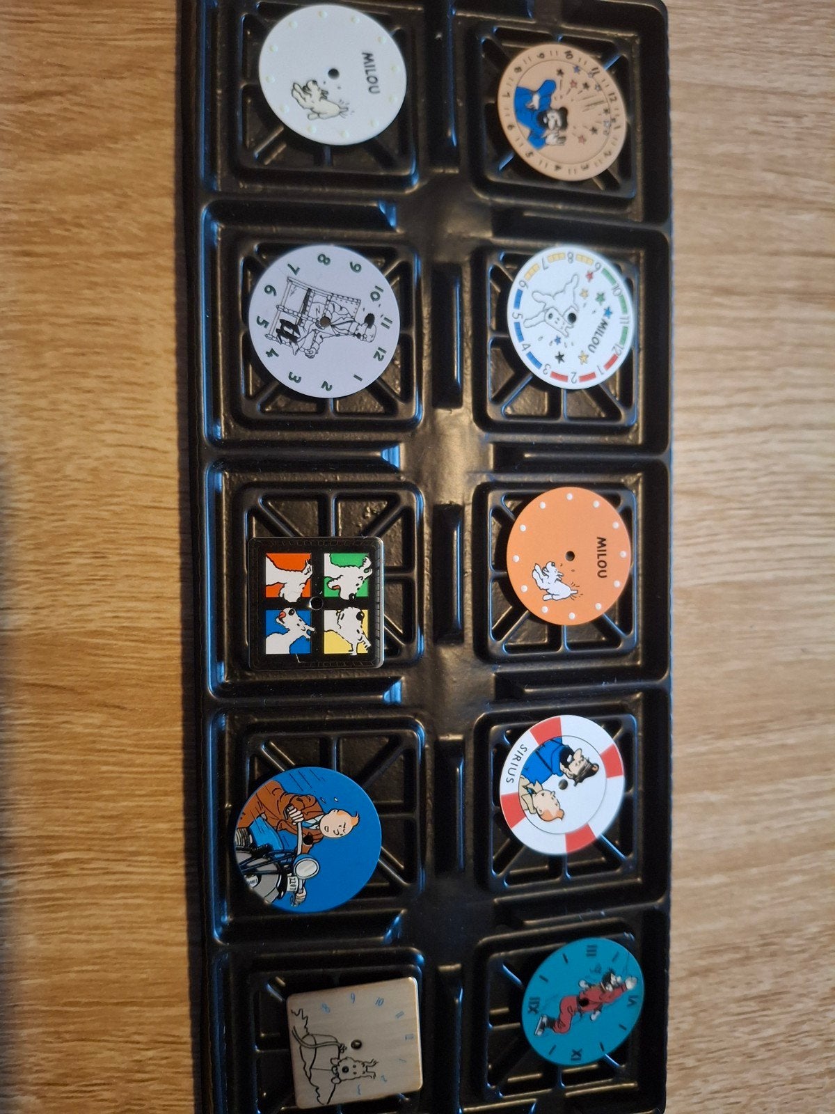 Cadrans de montre Tintin, 20 pieces., Enlèvement ou Envoi