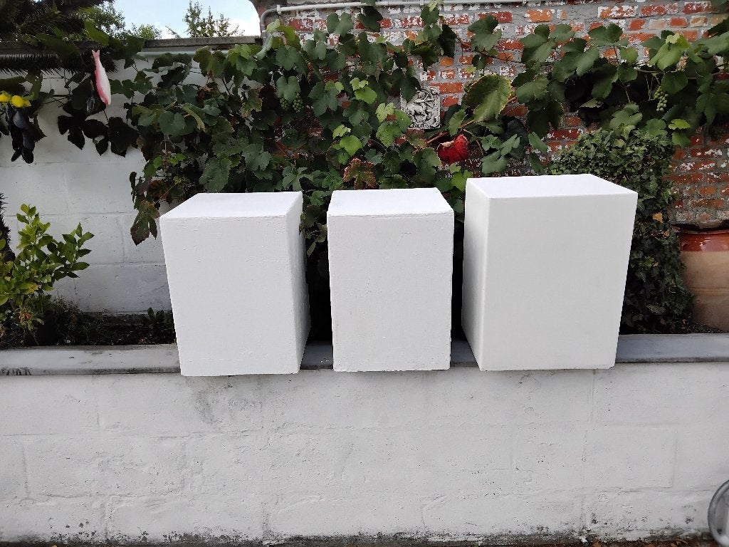 Sokkels voor kunstenaars, Overige onderwerpen, 50 - 100 cm, Wit, Hout