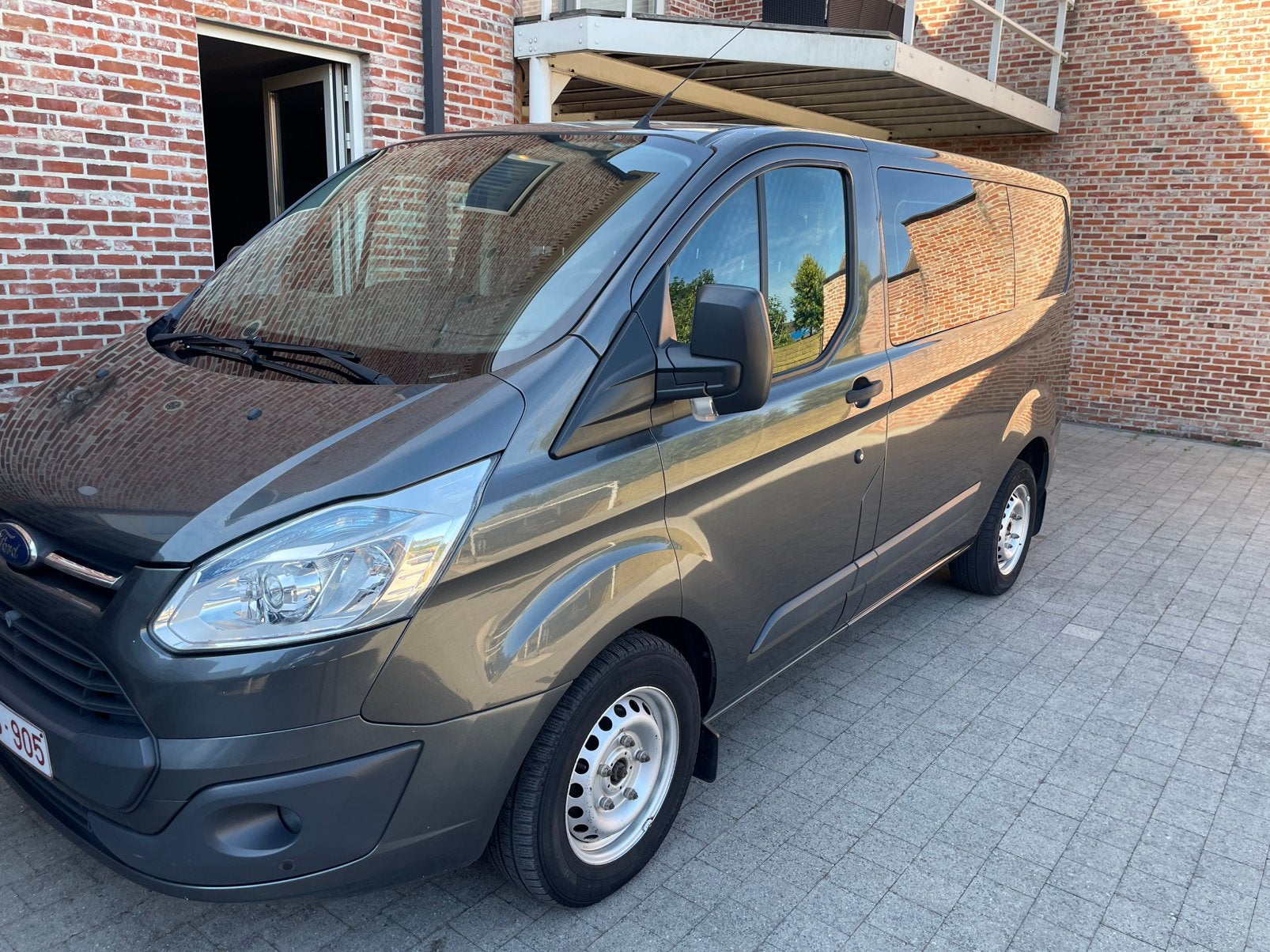 Ford custon   zonder schade, Auto's, Voorwielaandrijving, 4 cilinders, Parkeersensor, Particulier