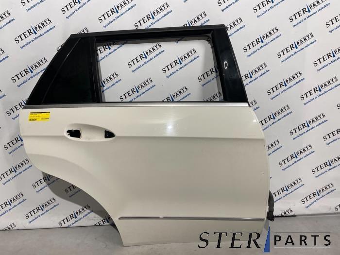 Portière 4portes arrière droite d'un Mercedes E-Klasse (65, 3 mois de garantie, Utilisé, Porte, -