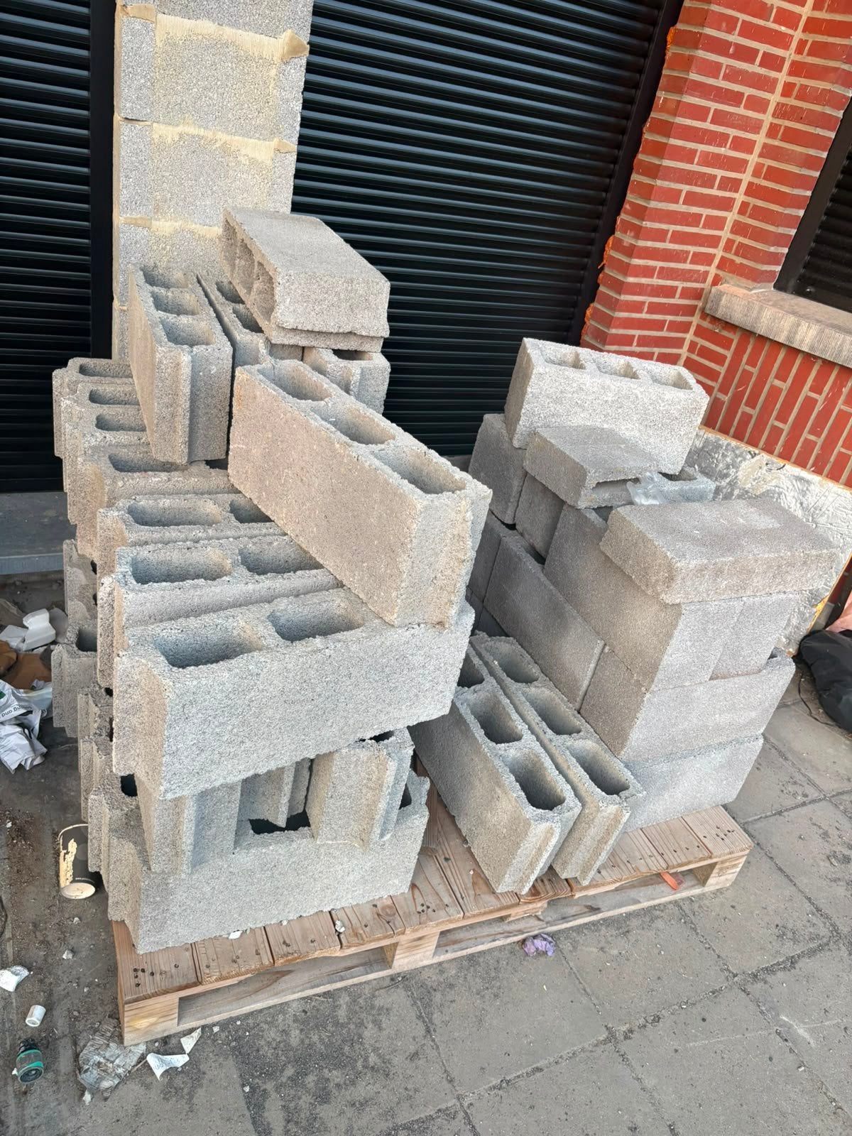 Bloc 14 & claveaux, Bricolage & Construction, Enlèvement, Comme neuf