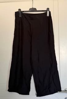 Nieuwe luchtige dames broek (S), Ophalen, Nieuw, Maat 36 (S), Driekwart