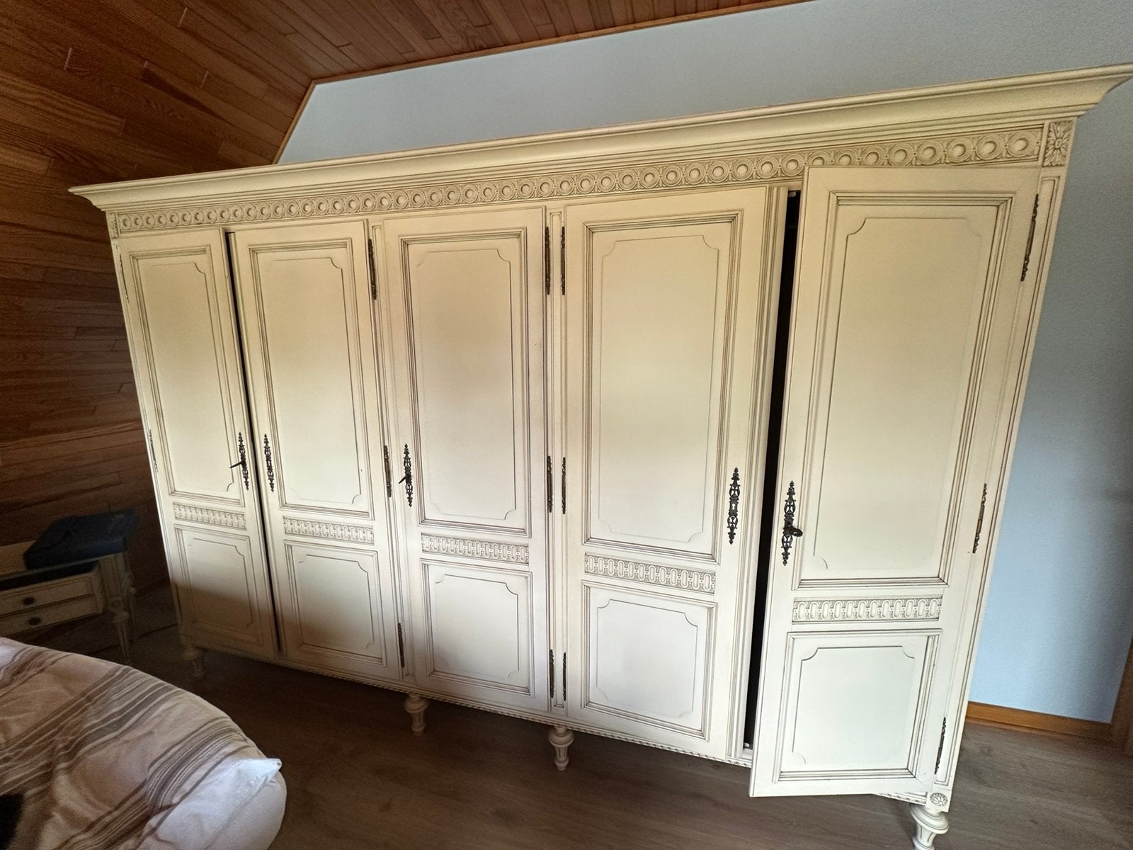 Slaapkamer kast dressoir en nachtkastjes, Huis en Inrichting, Woonaccessoires | Kamerschermen, Ophalen, Zo goed als nieuw