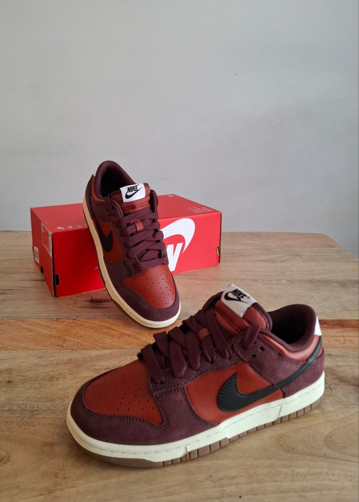 Nike Dunk Low Retro SE "Mars Stone" Nieuw – Maat 40, Neuf, Enlèvement ou Envoi, Autres couleurs, Nike