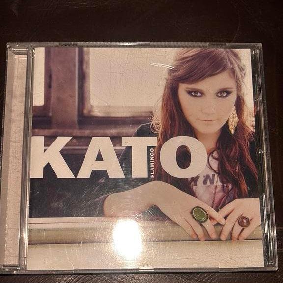 PERFECTE NIEUWSTAAT CD KATO / FLAMINGO, Ophalen of Verzenden, Zo goed als nieuw
