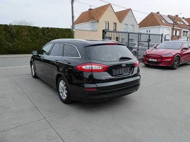 Ford Mondeo Break 1.6 TDCi 115pk Titanium '16 203000km, Auto's, Ford, Euro 5, Mondeo, Zwart, USB