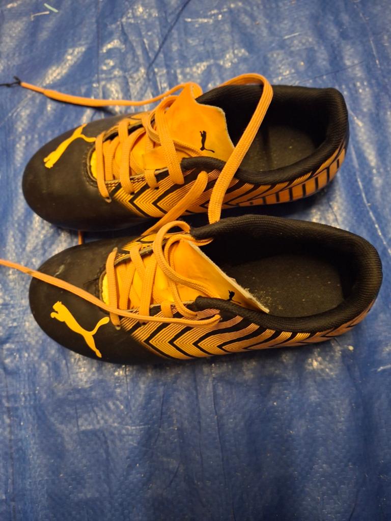 Kinder Voetbalschoenen, Sport en Fitness, Hockey, Ophalen