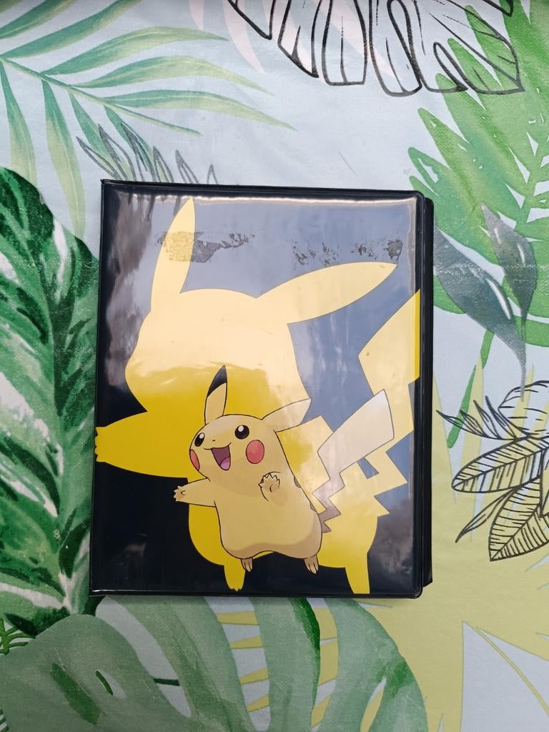 Pokémon kaarten map, Hobby en Vrije tijd, Verzamelkaartspellen | Pokémon, Ophalen, Zo goed als nieuw, Boek of Catalogus