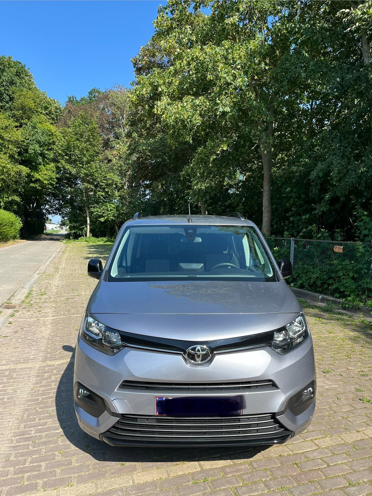 Toyota Proace City Verso - ideale gezinswagen - zgan, Autos, Argent ou Gris, Achat, Euro 6, Entretenue par le concessionnaire