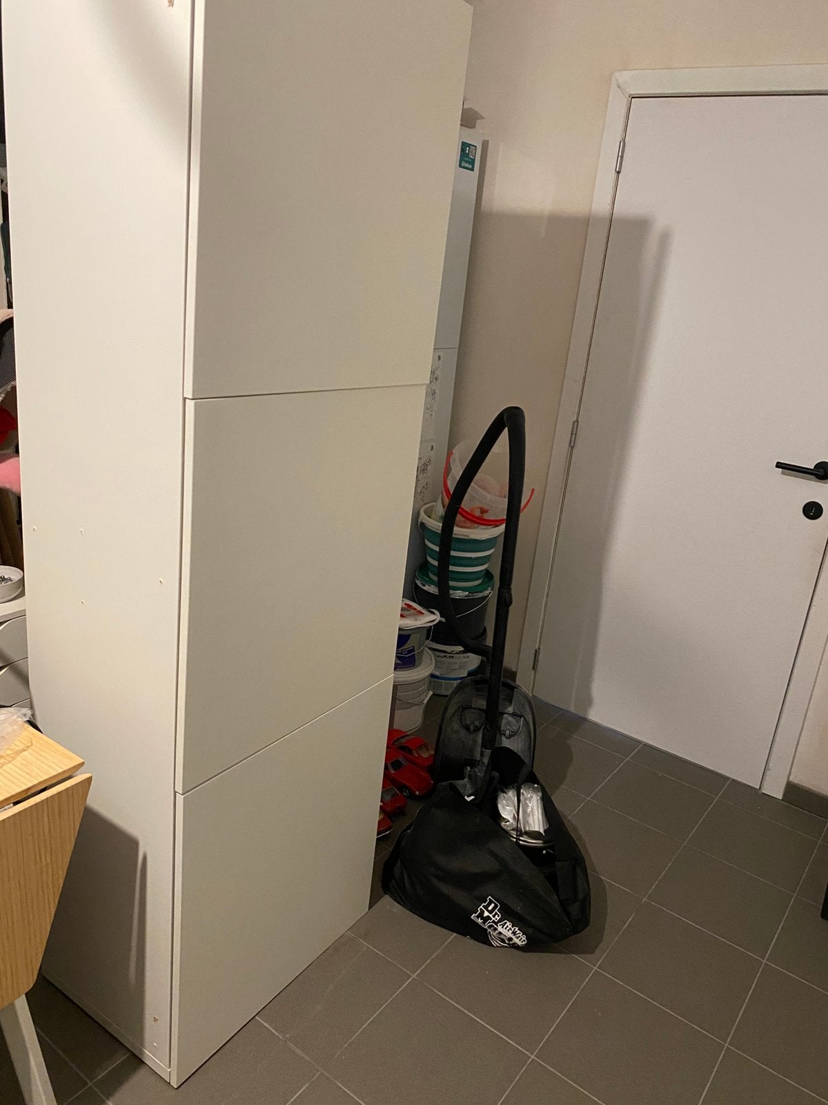 Ikea besta kast, Enlèvement, Utilisé
