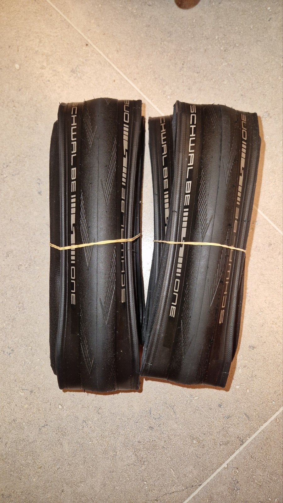 paire de pneu schwalbe s one, Fietsen en Brommers, Band, Schwalbe, Gravelbike, Nieuw