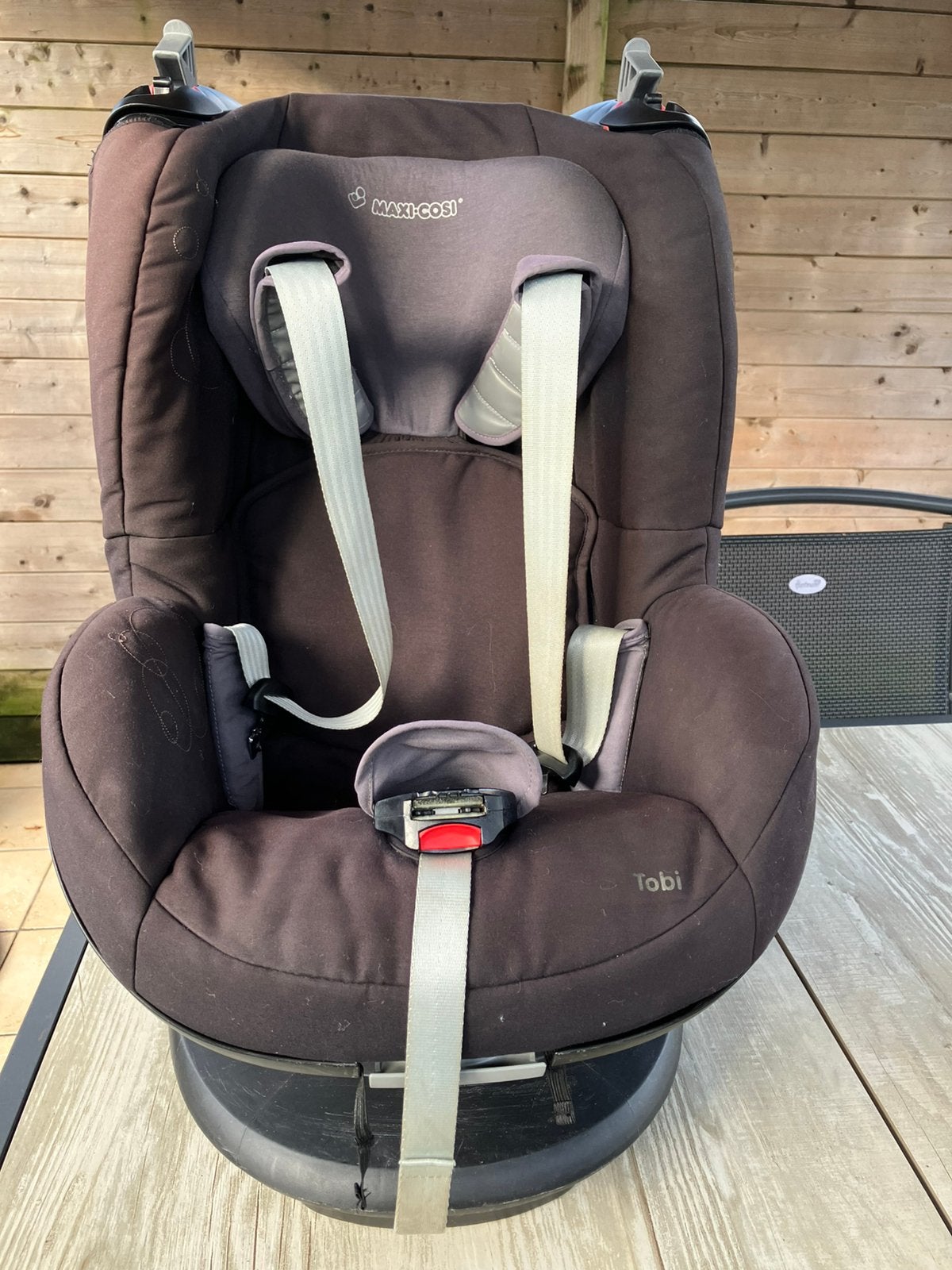 Maxi Cosy en bon état pour enfants de 9 à 18 kg, Enfants & Bébés, Enlèvement, Comme neuf