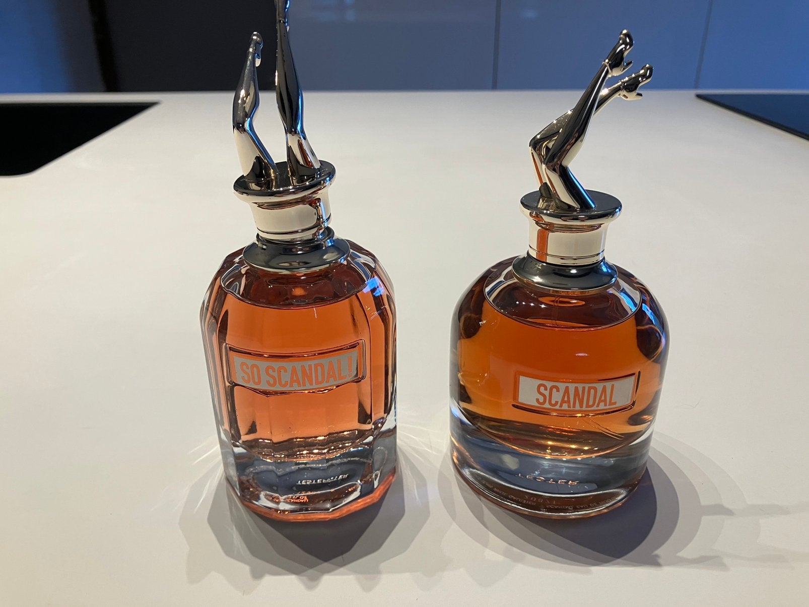 Parfums, Ophalen, Zo goed als nieuw