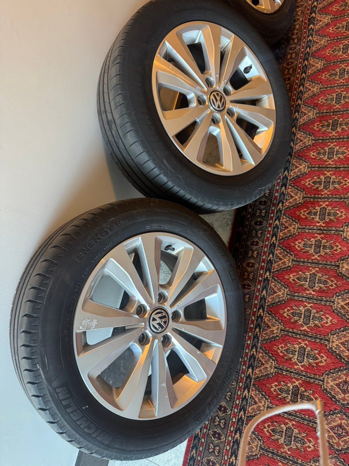 4 Velgen Volkswagen Golf 7 + banden, Auto-onderdelen, Banden en Velgen, Ophalen, Band(en)