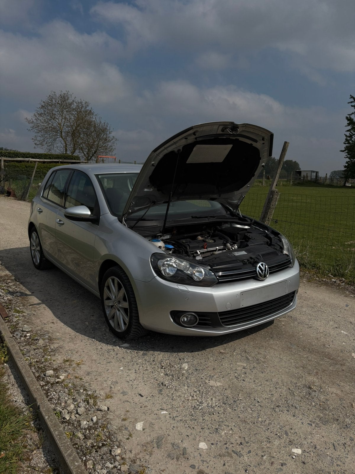 Golf 6 1.4tsi highline, Autos, Volkswagen, Particulier, Golf, ABS, Alarme, Climatisation automatique, Feux de virage, Verrouillage central