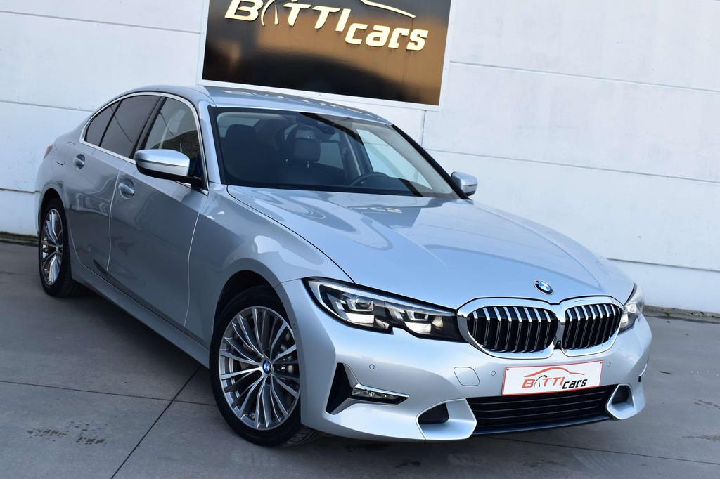 BMW 3 Serie 330 PHEV* Luxury-line* Virt Cockpit* Camera* Key, Auto's, BMW, Automaat, Achterwielaandrijving, Gebruikt, Lichtsensor