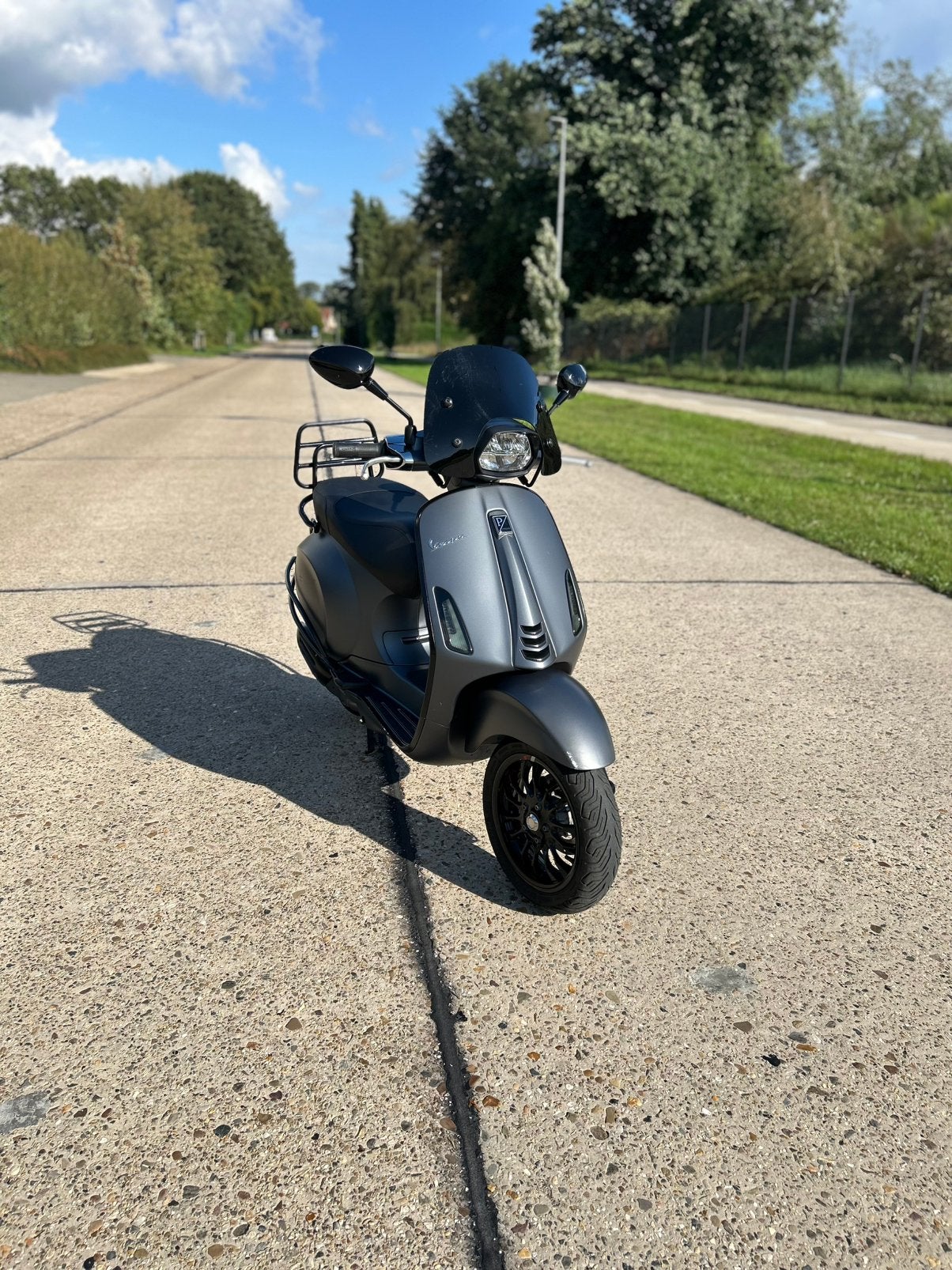 Vespa Sprint, Fietsen en Brommers, Ophalen, Zo goed als nieuw, 50 cc, Klasse A (25 km/u)
