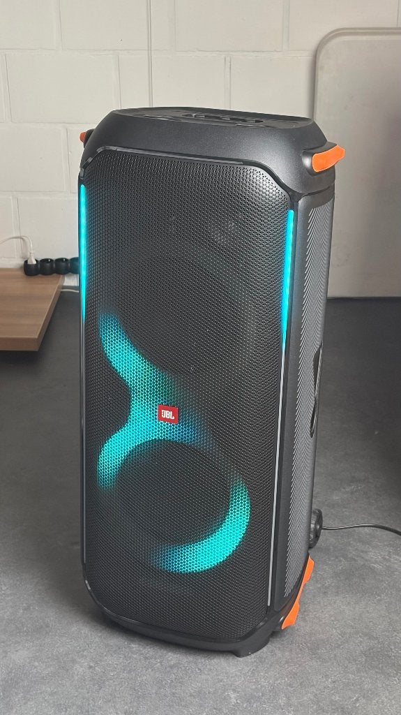JBL PartyBox 710, Audio, Tv en Foto, JBL, Party speaker, Zo goed als nieuw, Ophalen