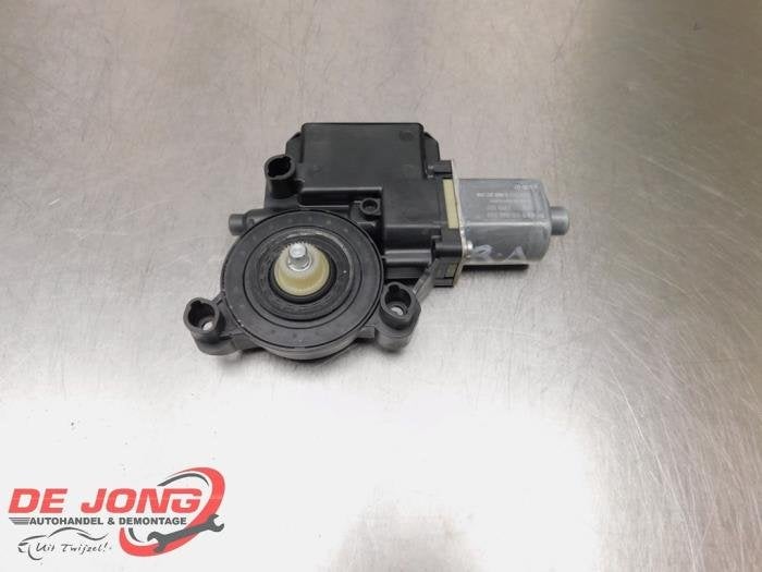 Moteur de vitre portière d'un Volkswagen Polo, Volkswagen, -, 3 mois de garantie, Utilisé