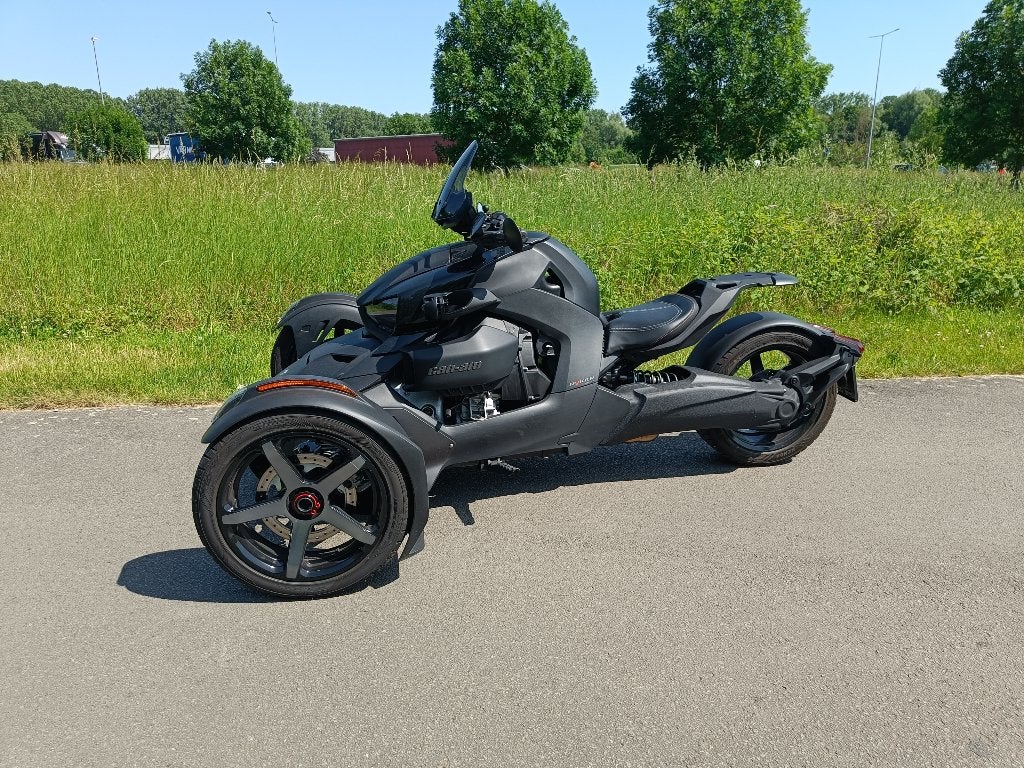 BRP CAN-AM RYKER SPORT 900cc – ÉTAT IMPECCABLE, Traction Control, BRP CAN AM, 900 cc, Meer dan 35 kW