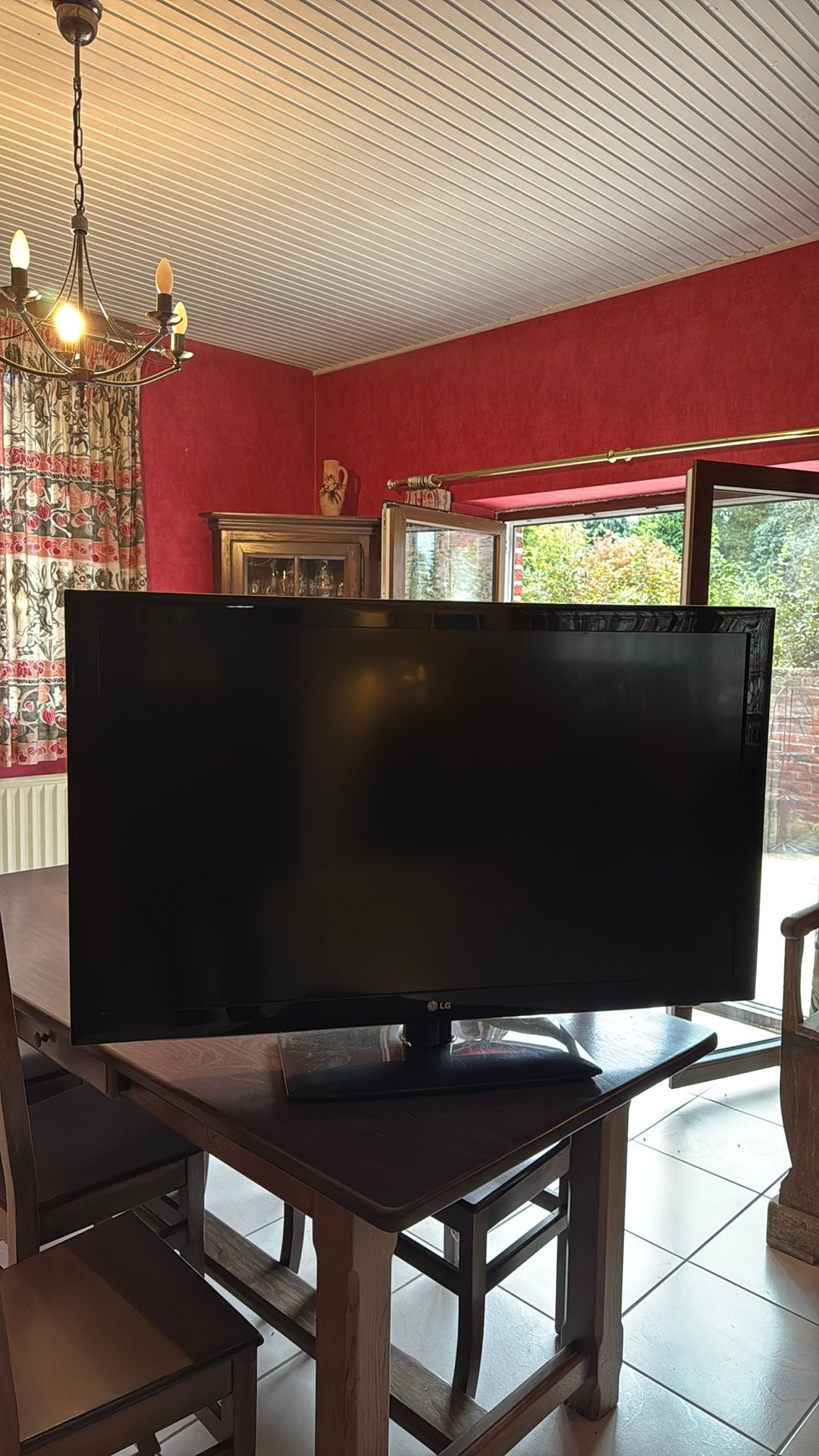 Television LG, TV, Hi-fi & Vidéo, LCD, Enlèvement, Utilisé, 100 cm ou plus