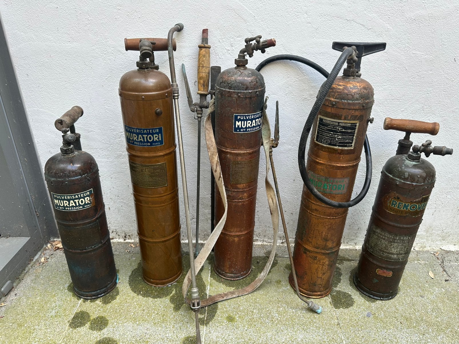 Pulverisateurs vintages, Ophalen
