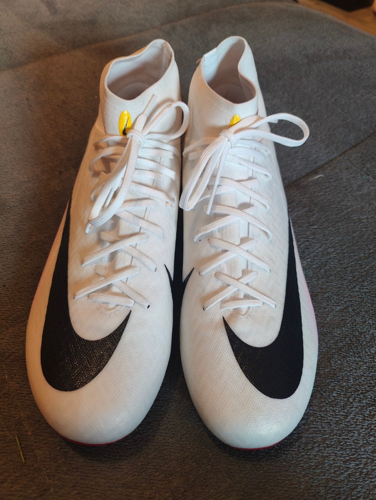 chaussures de foot, Enlèvement, Comme neuf, Chaussures