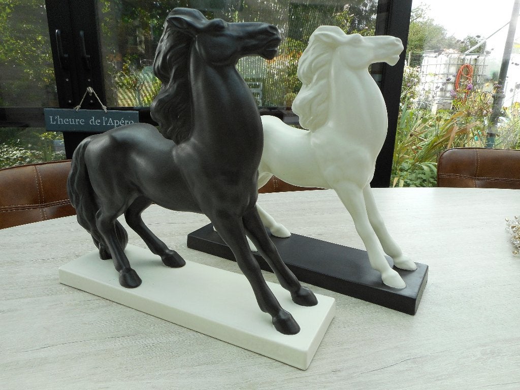 Paarden - céramique - Charles Lemanceau, Antiquités & Art, Enlèvement, Émaillé, Blanc