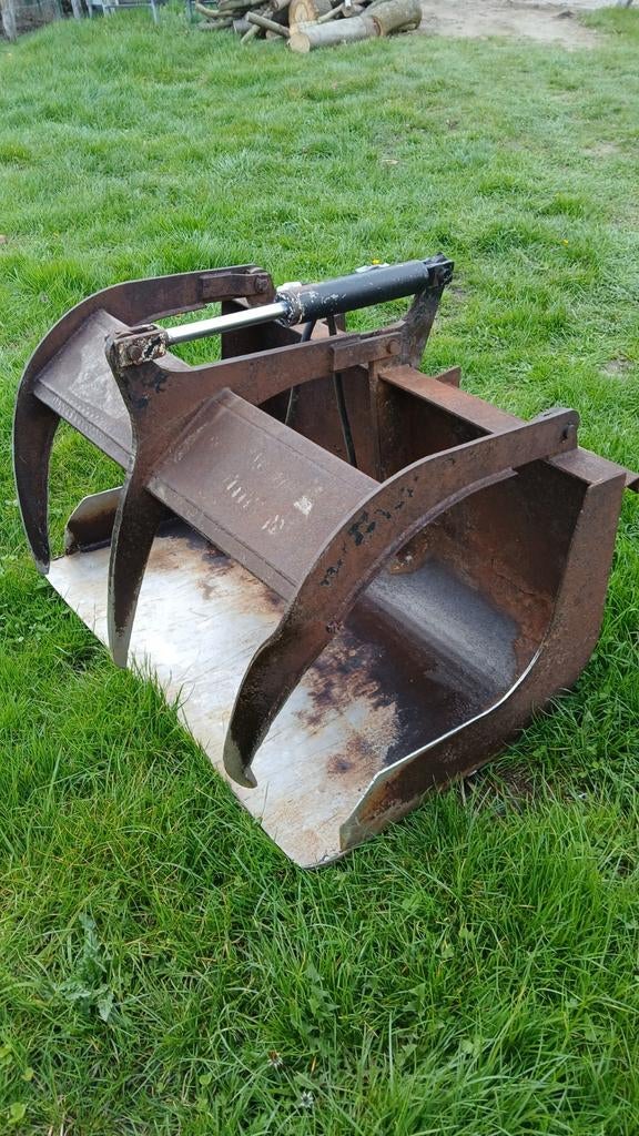 Pelikaanbak Schaffer, Ophalen, Wiellader of Shovel