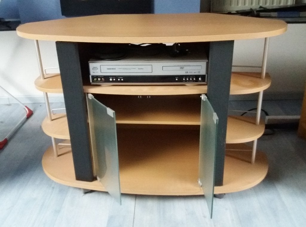 Petit meuble TV, Maison & Meubles, Armoires | Mobilier de télévision, Enlèvement, Utilisé, Verre, Moins de 100 cm