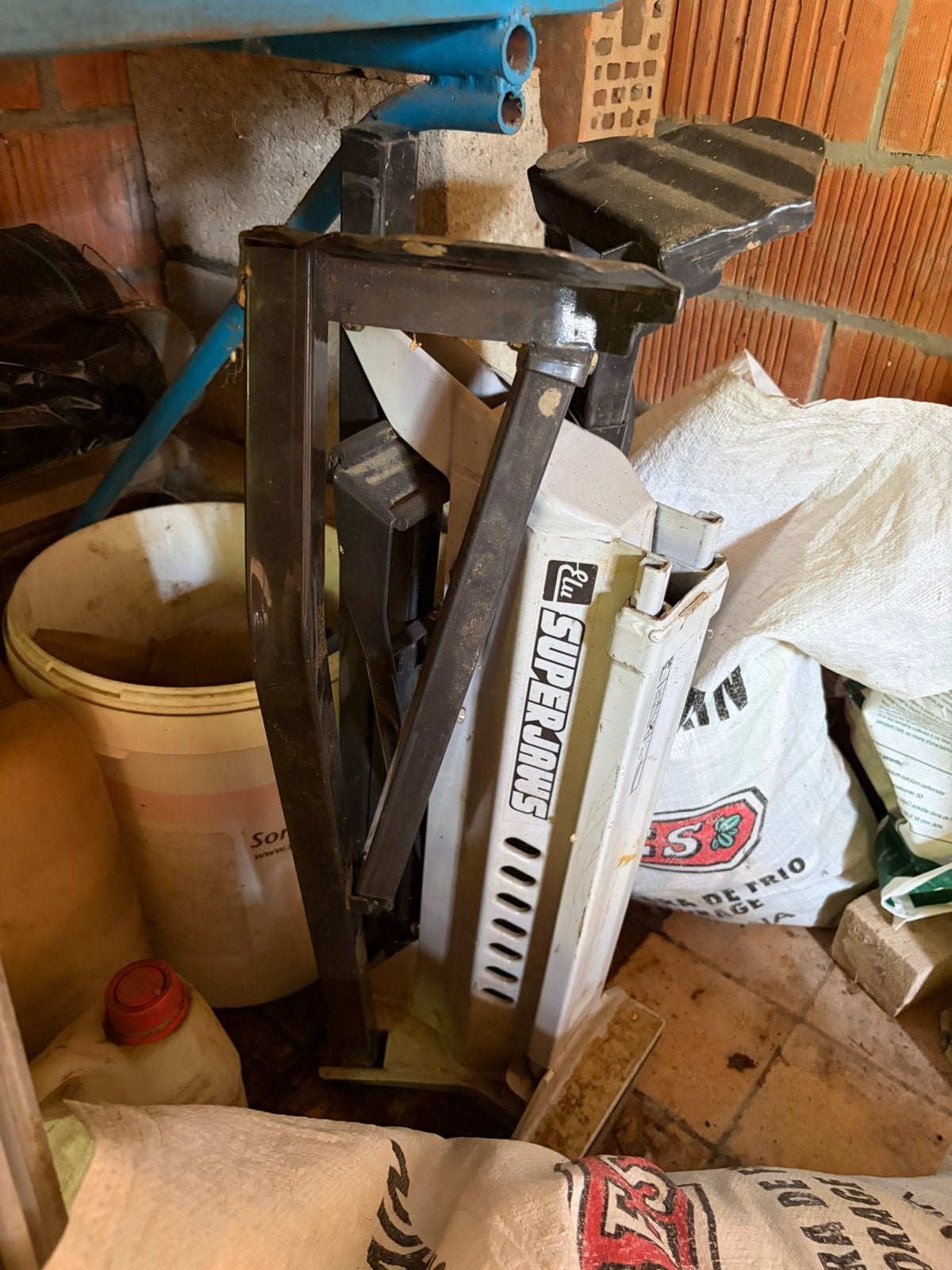 werkbank Elu, Doe-het-zelf en Bouw, Werkbanken, Ophalen, Gebruikt, 70 tot 120 cm, Inklapbaar