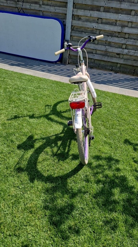 Meisjesfiets fleur 24 inch, Fietsen en Brommers, Fietsen | Meisjes, Ophalen, Gebruikt, 24 inch